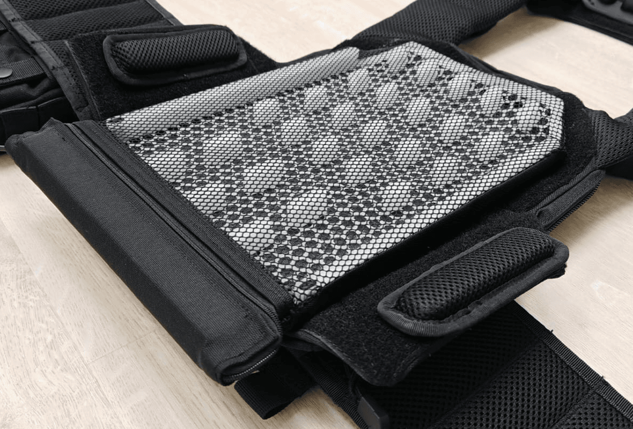 Aeriomesh panel integrated in a tactical vest interior