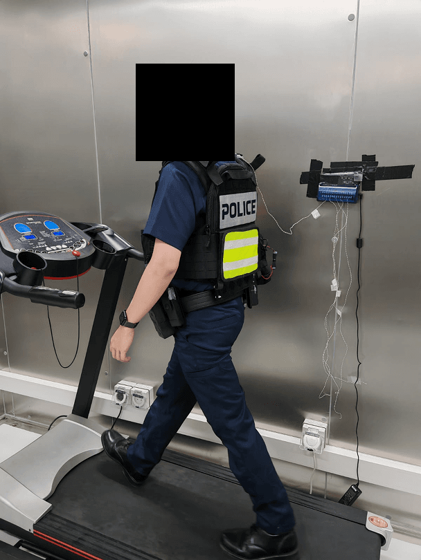 Operator testing Aerio Mesh in a controlled walking trial